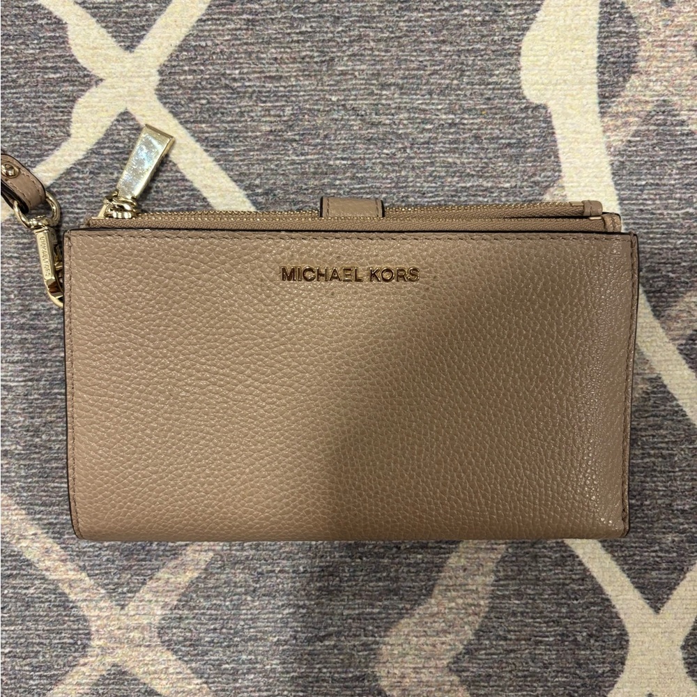 Michael Kors Brown Leather Wristlet